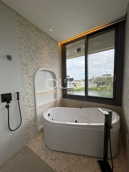 SOBRADO NO CONDOMÍNIO SENSE EM XANGRI-LÁ: 53ª foto da galeria de imagens do imóvel