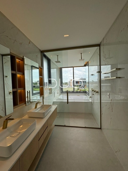 SOBRADO NO CONDOMÍNIO SENSE EM XANGRI-LÁ: 51ª foto da galeria de imagens do imóvel