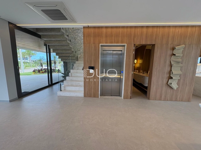 SOBRADO NO CONDOMÍNIO SENSE EM XANGRI-LÁ: 28ª foto da galeria de imagens do imóvel