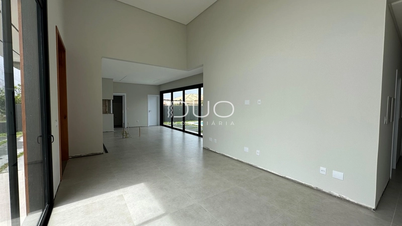CASA EM XANGRI-LÁ: 6ª foto da galeria de imagens do imóvel