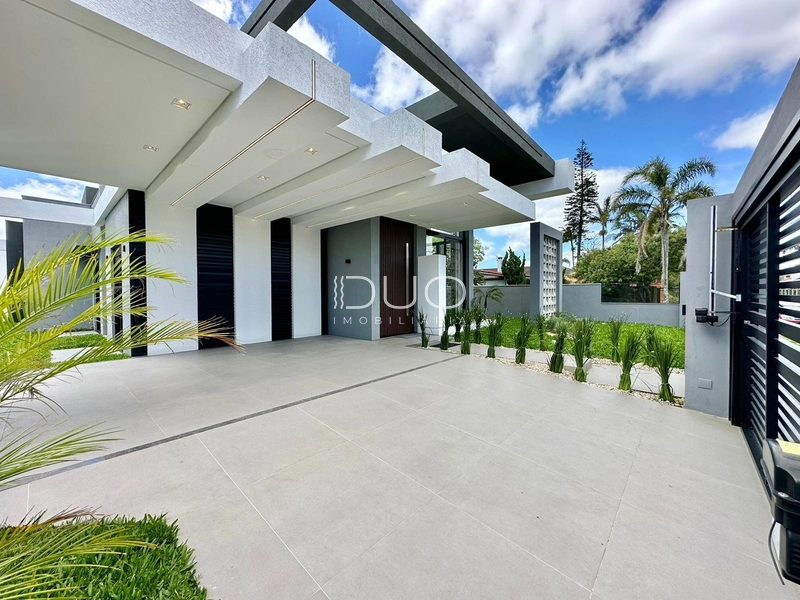 CASA COM ACABAMENTO DE ALTÍSSIMO PADRÃO À VENDA EM ATLÂNTIDA!!!: 5ª foto da galeria de imagens do imóvel
