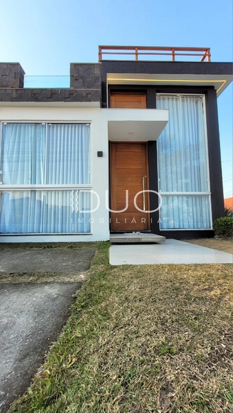 CASA CINEMATOGRÁFICA EM CAPÃO DA CANOA