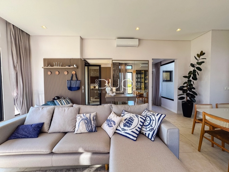 CASA NO CONDOMÍNIO RIVIERA EM XANGRI-LÁ: 9ª foto da galeria de imagens do imóvel