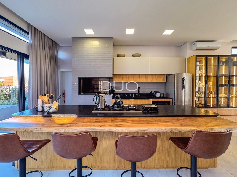 CASA NO CONDOMÍNIO RIVIERA EM XANGRI-LÁ: 13ª foto da galeria de imagens do imóvel