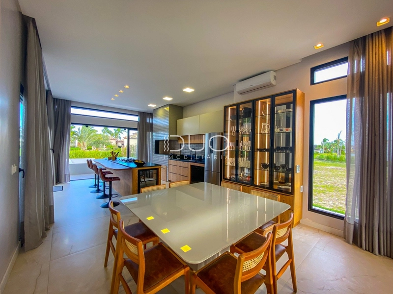 CASA NO CONDOMÍNIO RIVIERA EM XANGRI-LÁ: 11ª foto da galeria de imagens do imóvel