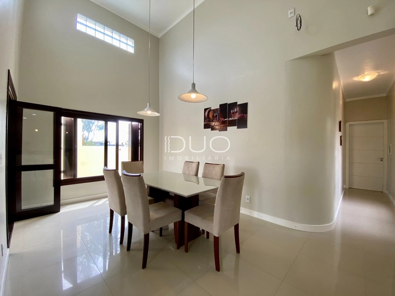 CASA EM XANGRI-LÁ: 8ª foto da galeria de imagens do imóvel