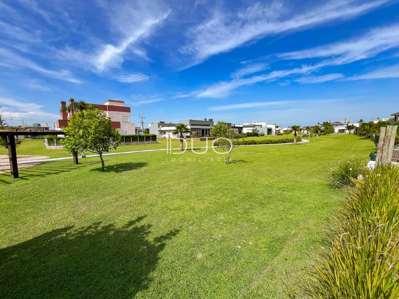 CASA NO CONDOMÍNIO RIVIERA EM XANGRI-LÁ: 62ª foto da galeria de imagens do imóvel