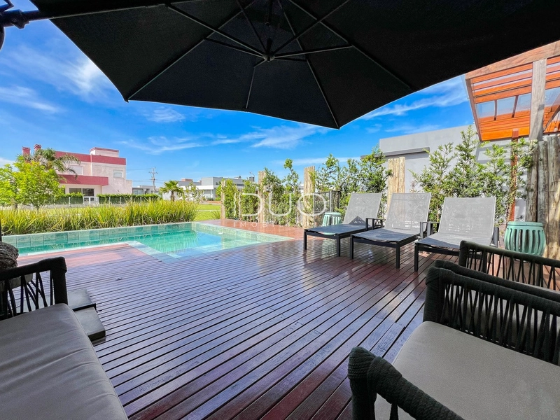CASA NO CONDOMÍNIO RIVIERA EM XANGRI-LÁ: 22ª foto da galeria de imagens do imóvel