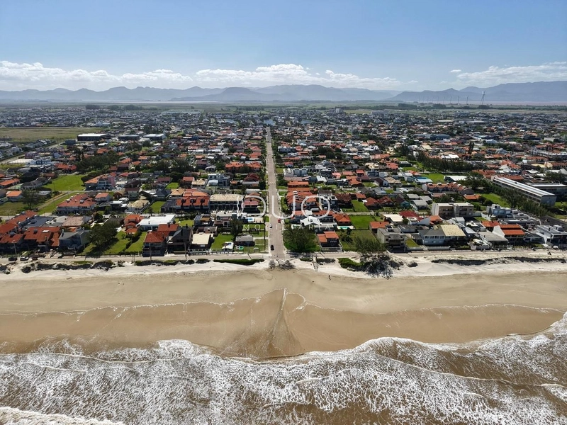 CASA NO CENTRO DE XANGRI-LÁ: 31ª foto da galeria de imagens do imóvel