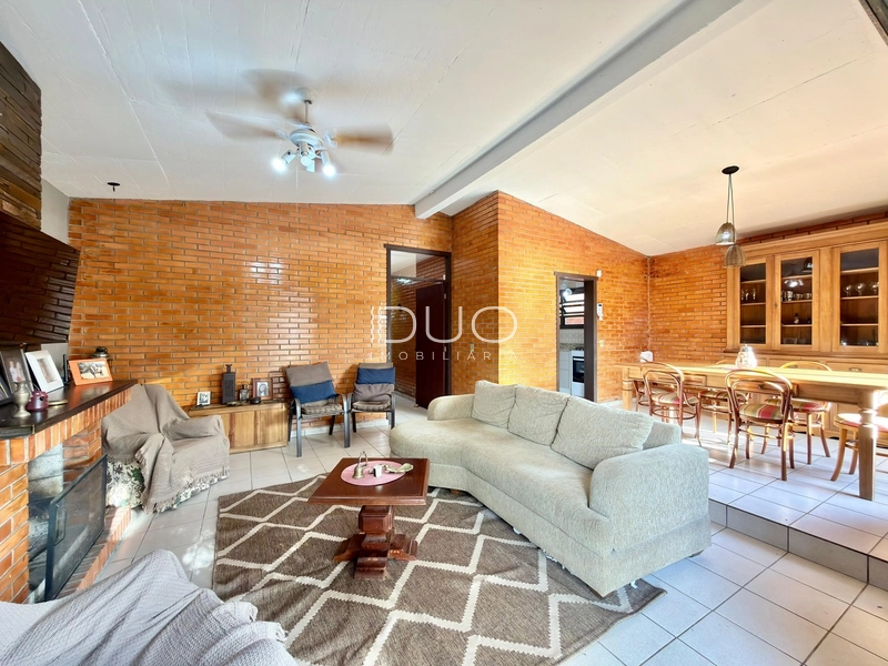 CASA EM XANGRI-LÁ: 9ª foto da galeria de imagens do imóvel