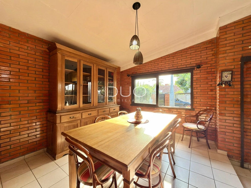 CASA EM XANGRI-LÁ: 12ª foto da galeria de imagens do imóvel