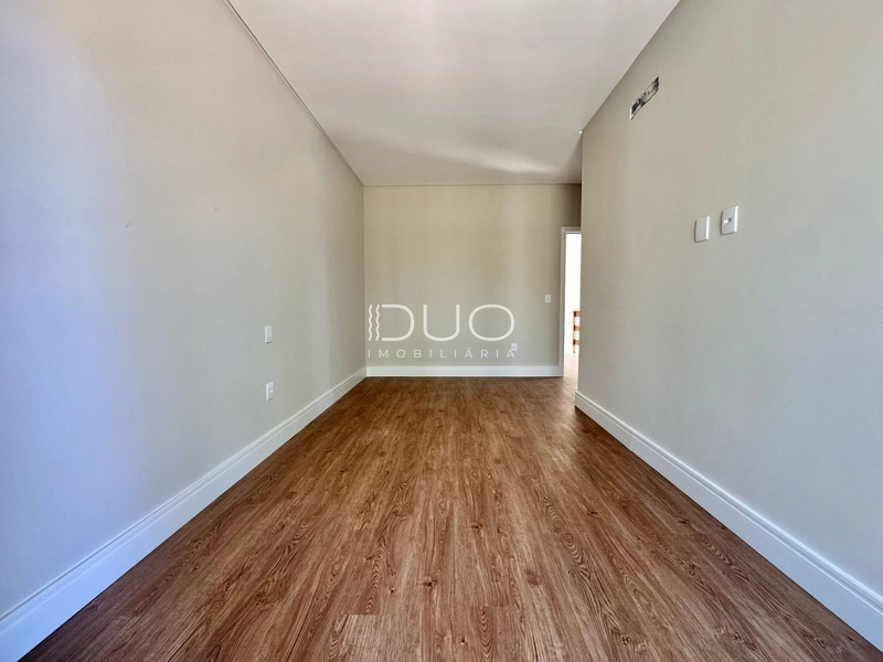 SOBRADO EM XANGRI-LÁ: 13ª foto da galeria de imagens do imóvel