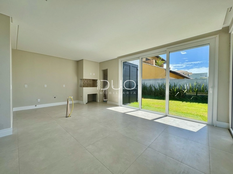 SOBRADO EM XANGRI-LÁ: 7ª foto da galeria de imagens do imóvel