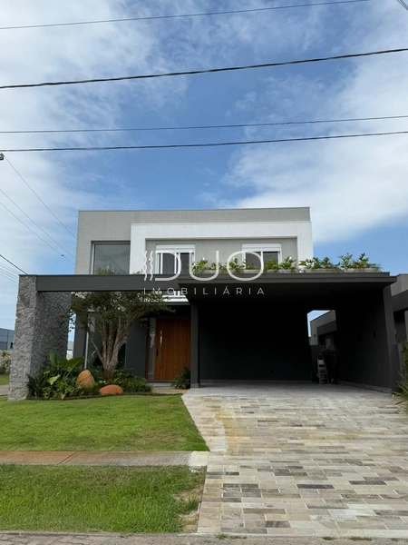 SOBRADO NO CONDOMÍNIO CAPÃO ILHAS RESORT