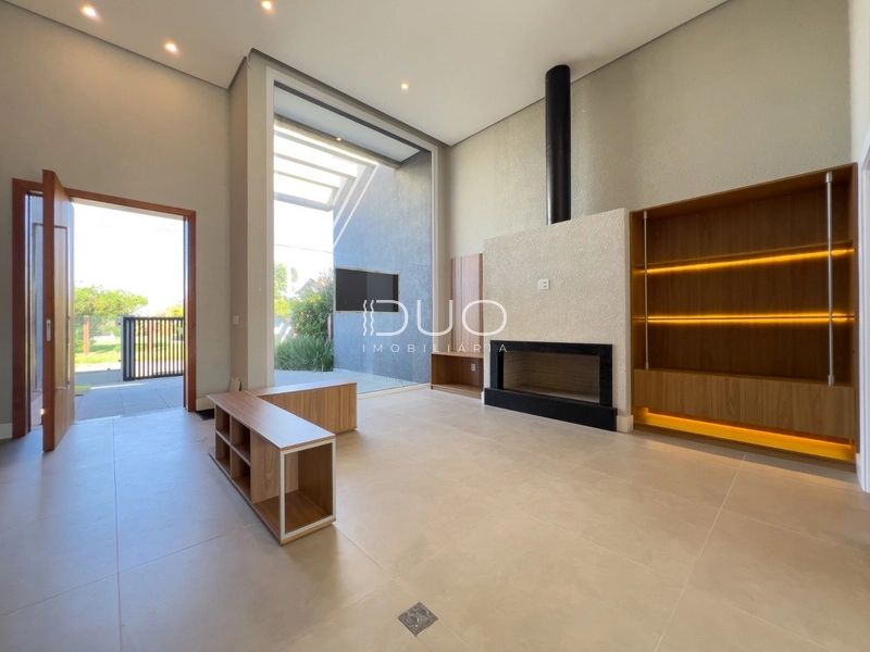 CASA NO CENTRO DE XANGRI-LA: 6ª foto da galeria de imagens do imóvel