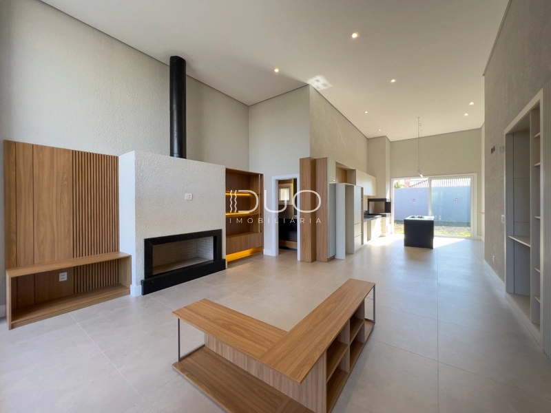 CASA NO CENTRO DE XANGRI-LA: 9ª foto da galeria de imagens do imóvel