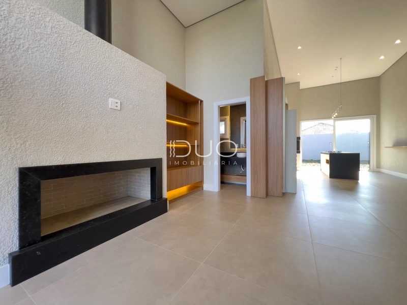 CASA NO CENTRO DE XANGRI-LA: 8ª foto da galeria de imagens do imóvel