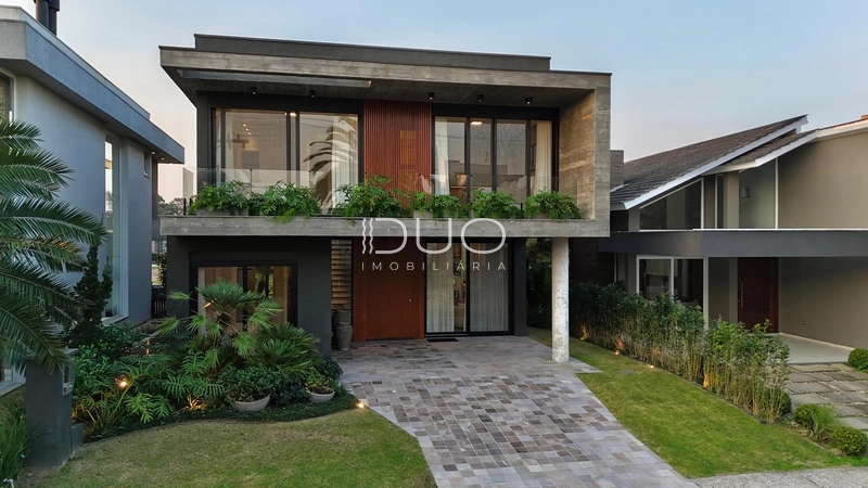 CASA NO CONDOMÍNIO CAPÃO ILHAS RESORT