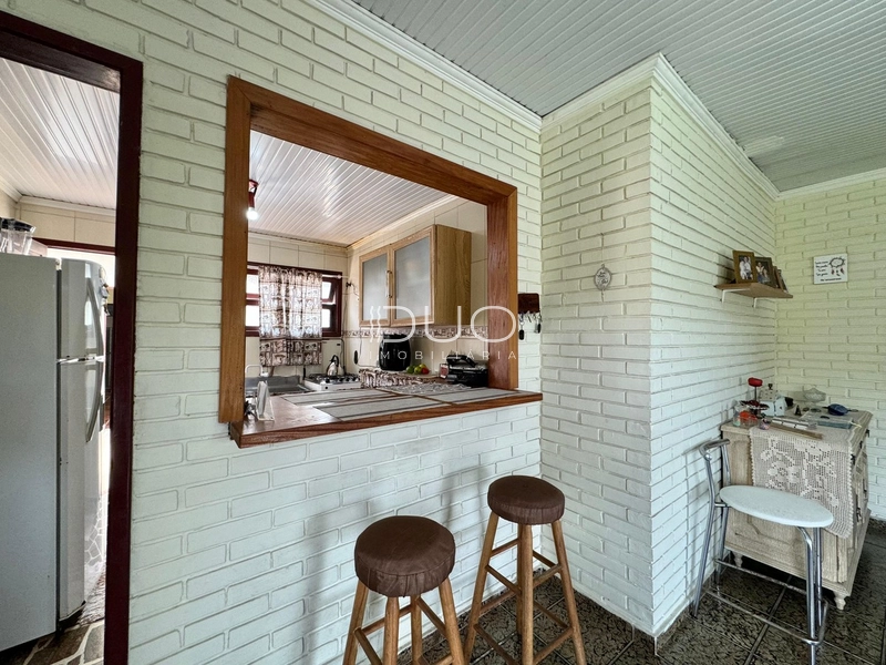 CASA EM XANGRI-LÁ: 10ª foto da galeria de imagens do imóvel