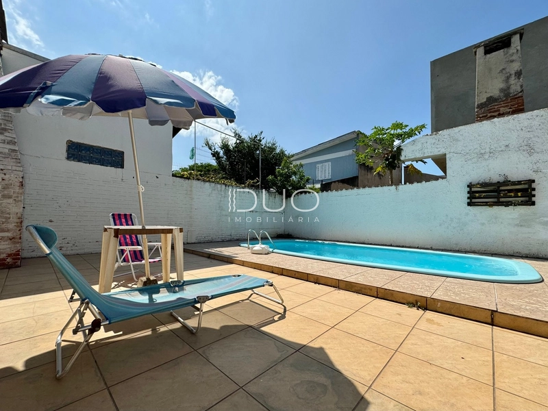 CASA EM XANGRI-LÁ: 13ª foto da galeria de imagens do imóvel