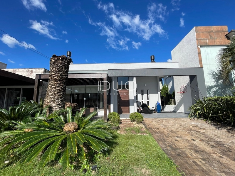 CASA NO CONDOMÍNIO CONDADO DE CAPÃO DE CAPÃO