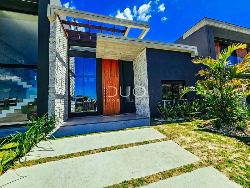 CASA NO CONDOMÍNIO SUNSET EM XANGRI-LÁ