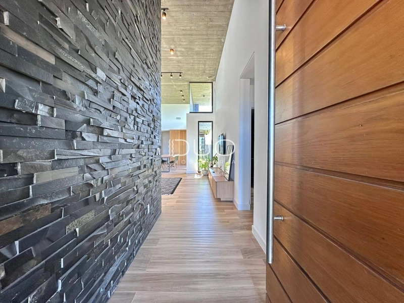 CASA NO BAIRRO PLANEJADO SANTORINI EM XANGRI-LÁ: 7ª foto da galeria de imagens do imóvel