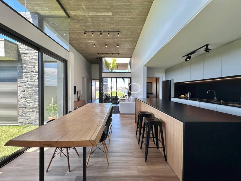 CASA NO BAIRRO PLANEJADO SANTORINI EM XANGRI-LÁ: 14ª foto da galeria de imagens do imóvel