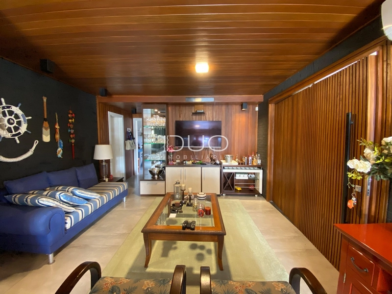 CASA EM XANGRI-LÁ: 7ª foto da galeria de imagens do imóvel