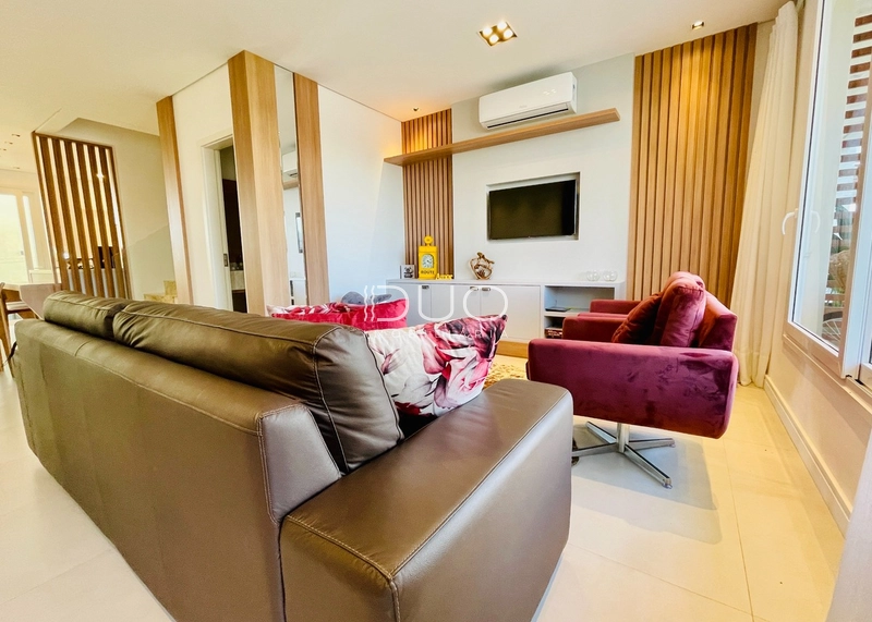 CASA NO CONDOMÍNIO DUBAI RESORT EM CAPÃO DA CANOA