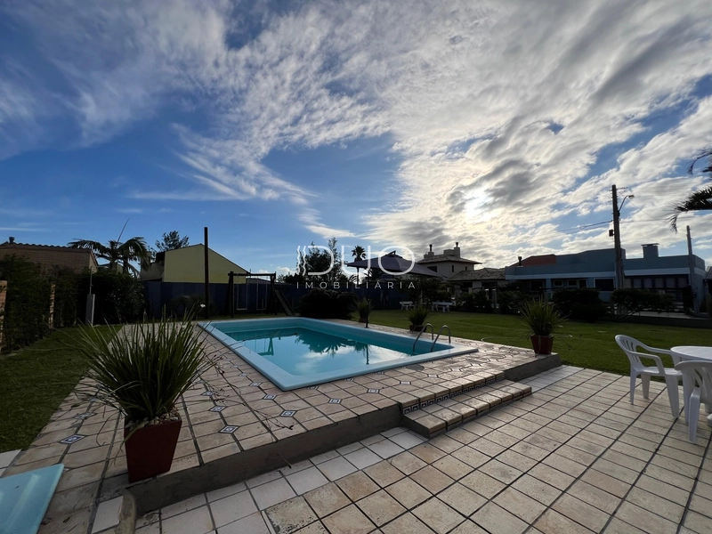CASA EM XANGRI-LÁ: 13ª foto da galeria de imagens do imóvel