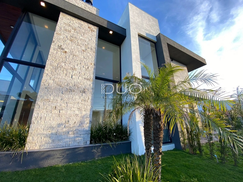 SOBRADO NO CONDOMÍNIO BLUE EM XANGRI-LÁ: 25ª foto da galeria de imagens do imóvel