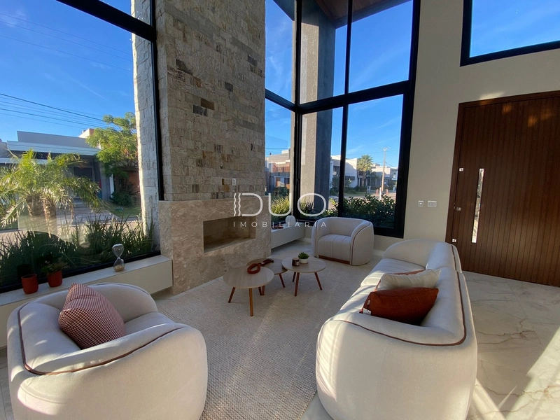 SOBRADO NO CONDOMÍNIO BLUE EM XANGRI-LÁ: 5ª foto da galeria de imagens do imóvel