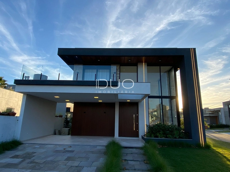 SOBRADO NO CONDOMÍNIO BLUE EM XANGRI-LÁ: 3ª foto da galeria de imagens do imóvel