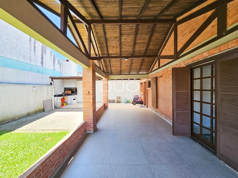 SOBRADO EM XANGRI-LÁ: 11ª foto da galeria de imagens do imóvel
