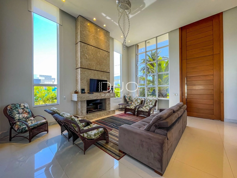 CASA NO CONDOMÍNIO MALIBU EM XANGRI-LÁ: 5ª foto da galeria de imagens do imóvel