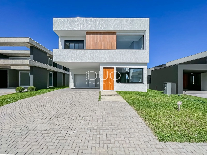 SOBRADO NO CONDOMÍNIO DUBAI RESORT EM CAPÃO DA CANOA