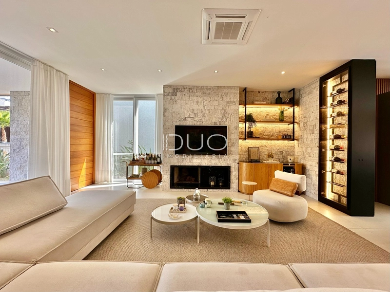 CASA TÉRREA NO CONDOMÍNIO MALIBU COM VISTA PARA O LAGO!: 4ª foto da galeria de imagens do imóvel