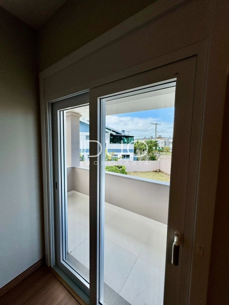 CASA COM 04 SUÍTES EM CONDOMÍNIO: 19ª foto da galeria de imagens do imóvel
