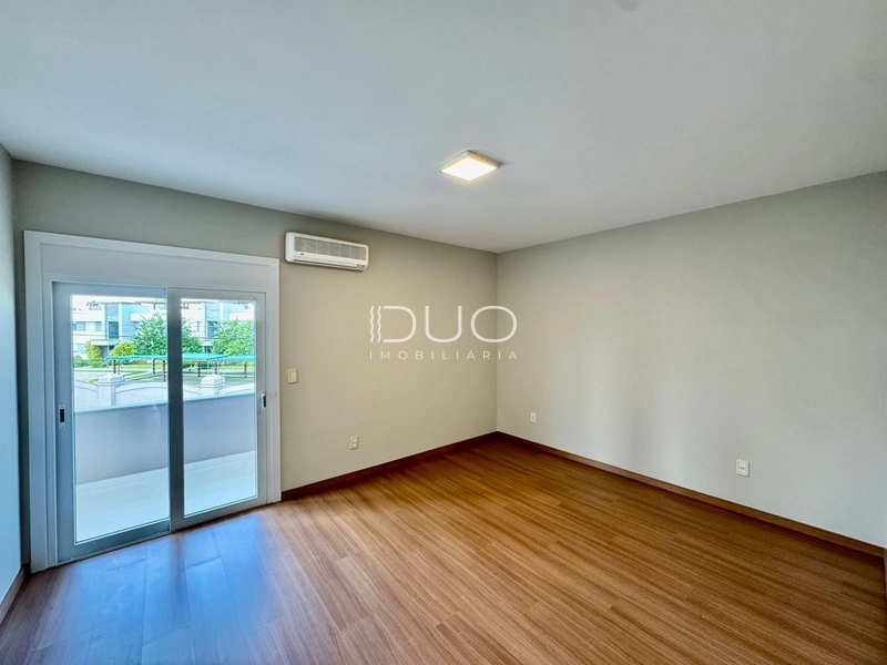CASA COM 04 SUÍTES EM CONDOMÍNIO: 18ª foto da galeria de imagens do imóvel
