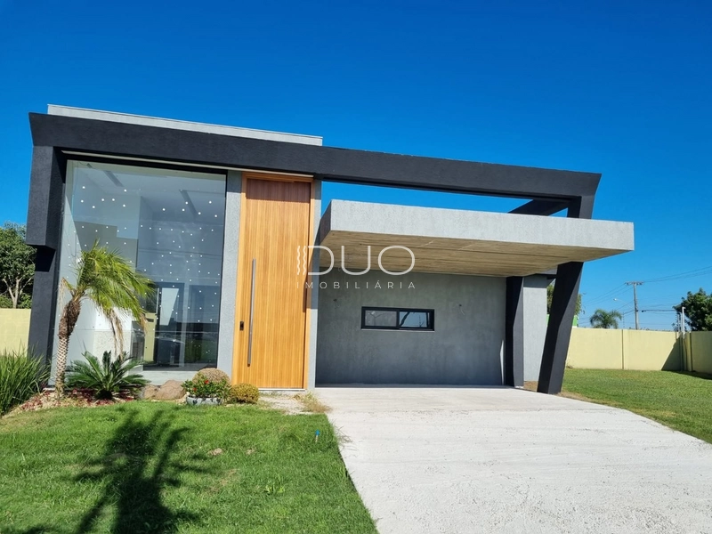 CASA NO CONDOMÍNIO BLUE EM XANGRI-LÁ: 1ª foto da galeria de imagens do imóvel