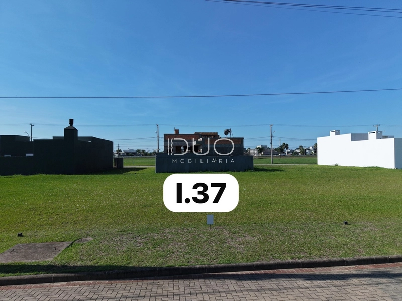 TERRENO NO BAIRRO PLANEJADO SANTORINI EM XANGRI-LÁ: 2ª foto da galeria de imagens do imóvel