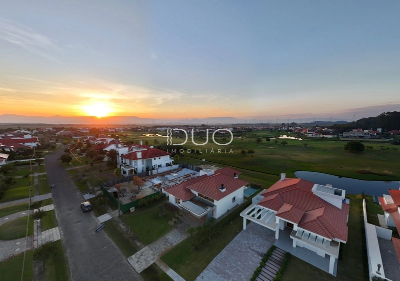 CASA NO CONDOMÍNIO GREEN VILLAGE EM XANGRI-LÁ: 29ª foto da galeria de imagens do imóvel