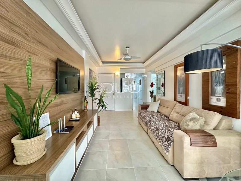APARTAMENTO À VENDA  COM INFRA