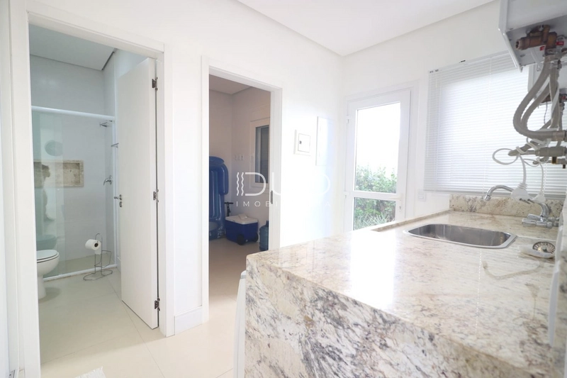 CASA NO CONDOMÍNIO ENSEADA LAGOS EM XANGRI-LÁ: 27ª foto da galeria de imagens do imóvel