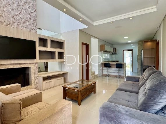 SOBRADO EM XANGRI-LÁ: 4ª foto da galeria de imagens do imóvel