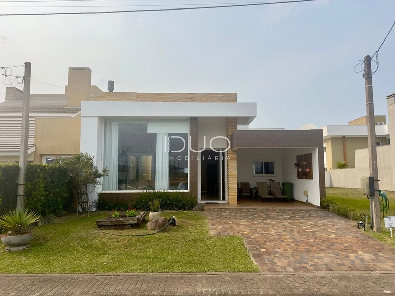 CASA NO CONDOMÍNIO LAS APLMAS EM XANGRI-LÁ