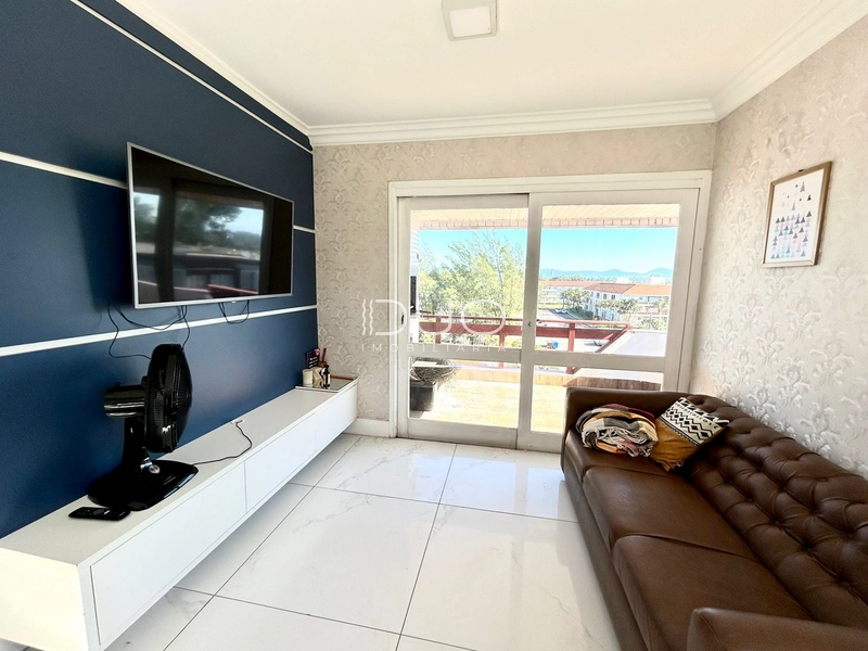 DUPLEX EM XANGRI-LÁ: 2ª foto da galeria de imagens do imóvel