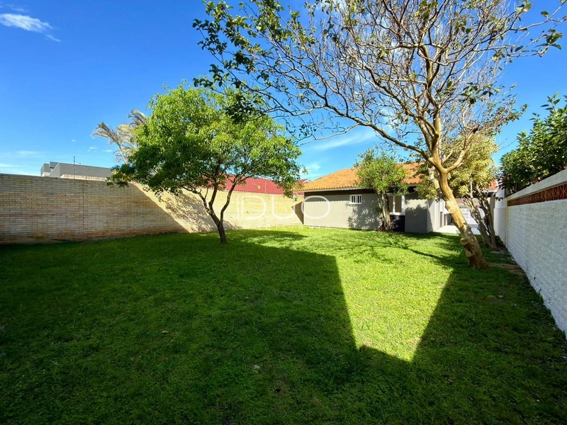 CASA EM XANGRI-LÁ: 23ª foto da galeria de imagens do imóvel