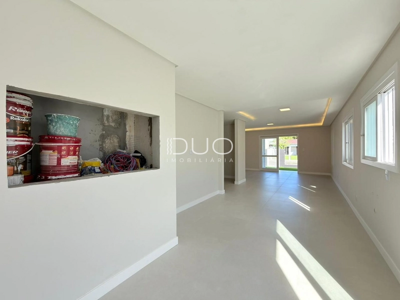 CASA EM XANGRI-LÁ: 10ª foto da galeria de imagens do imóvel